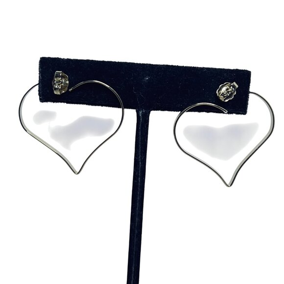 Avon Gold Tone Heart Hoop Pierced Earrings (5659) - Picture 3 of 5